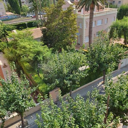 Acogedor Apartamento. Салоу Экстерьер фото